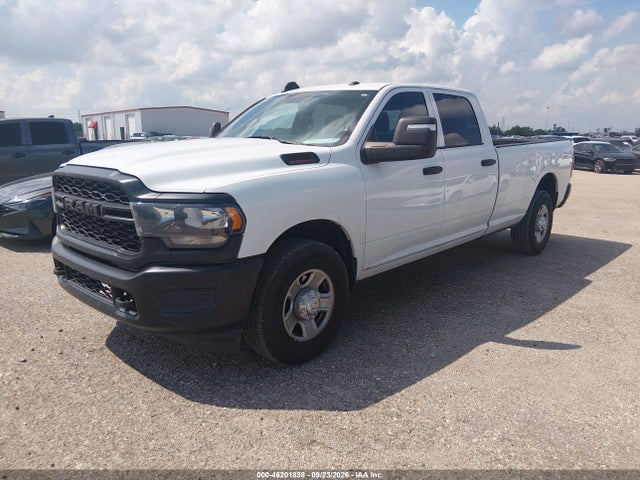 46201838 :رقم المزاد ، 3C63R2GJ2PG595671 vin ، 2023 Ram 3500 Tradesman مزاد بيع