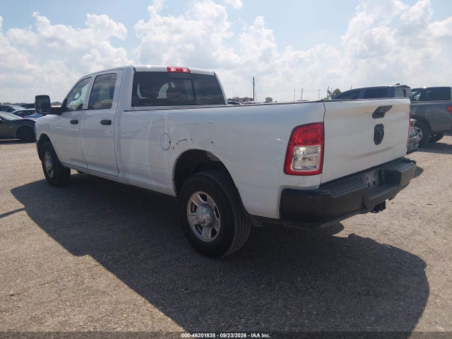 46201838 :رقم المزاد ، 3C63R2GJ2PG595671 vin ، 2023 Ram 3500 Tradesman مزاد بيع