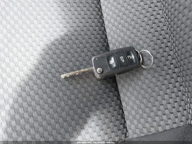 46201842 :رقم المزاد ، 1VWAH7A32DC116235 vin ، 2013 Volkswagen Passat 2.5l S مزاد بيع