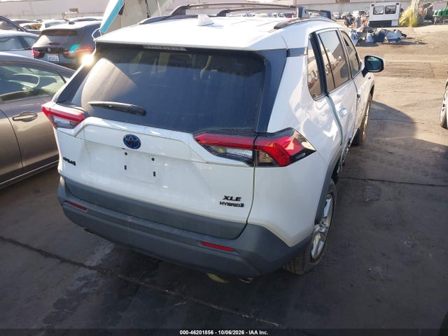 46201856 :رقم المزاد ، 4T3R6RFV2LU003897 vin ، 2020 Toyota Rav4 Hybrid Xle مزاد بيع
