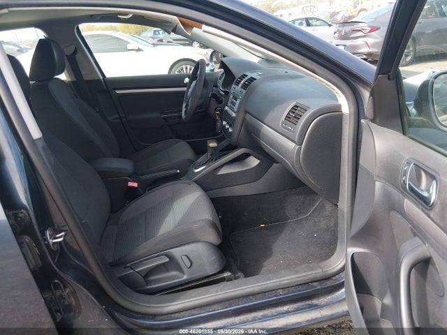 46201855 :رقم المزاد ، 3VWJZ7AJ4AM083048 vin ، 2010 Volkswagen Jetta S مزاد بيع