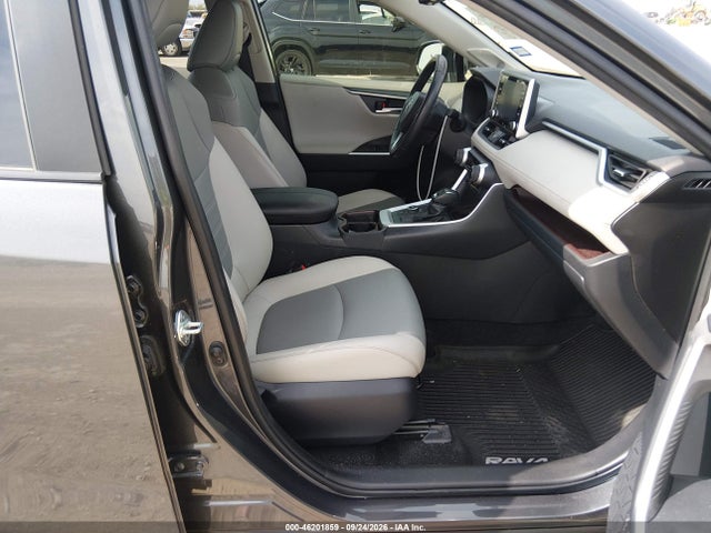 Продаж на аукціоні авто 2019 Toyota Rav4 Hybrid Limited, vin: JTMDWRFV0KD522582, номер лоту: 46201859