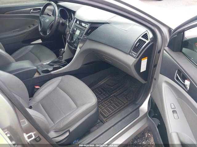 2012 Hyundai Sonata Hybrid მანქანა იყიდება აუქციონზე, vin: KMHEC4A40CA034164, აუქციონის ნომერი: 46201909