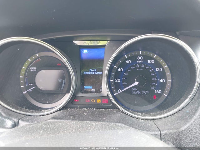 2012 Hyundai Sonata Hybrid მანქანა იყიდება აუქციონზე, vin: KMHEC4A40CA034164, აუქციონის ნომერი: 46201909