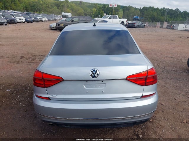 Продаж на аукціоні авто 2016 Volkswagen Passat 1.8t R-line, vin: 1VWAT7A32GC049140, номер лоту: 46201927
