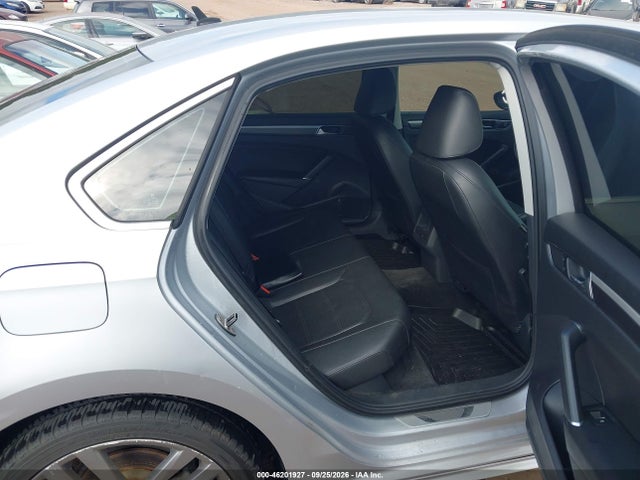 Продаж на аукціоні авто 2016 Volkswagen Passat 1.8t R-line, vin: 1VWAT7A32GC049140, номер лоту: 46201927