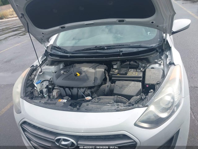 Hyundai ELANTRA GT 2016 KMHD35LH2GU319390 Image 10
