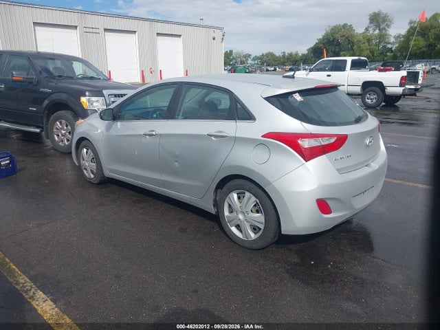 Hyundai ELANTRA GT 2016 KMHD35LH2GU319390 Image 3