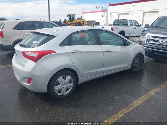 Hyundai ELANTRA GT 2016 KMHD35LH2GU319390 Image 4