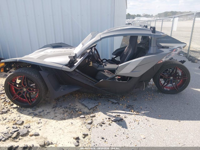 Polaris Slingshot 2018 57XAAPFA2J8130155 Image 13
