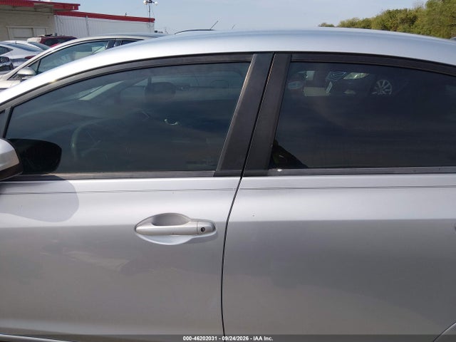 Продаж на аукціоні авто 2015 Honda Civic Lx, vin: 2HGFB2F59FH550354, номер лоту: 46202031