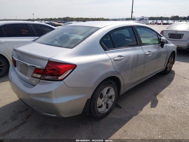 Продаж на аукціоні авто 2015 Honda Civic Lx, vin: 2HGFB2F59FH550354, номер лоту: 46202031
