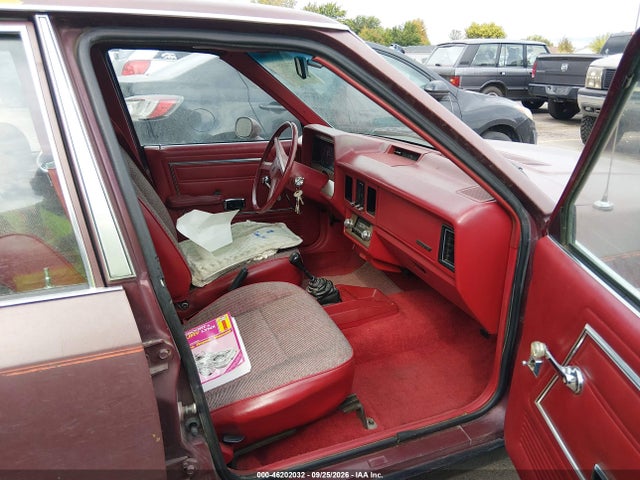 46202032 :رقم المزاد ، 1FABP1427DW138245 vin ، 1983 Ford Escort Gl مزاد بيع