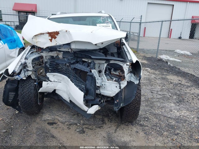 46202044 :رقم المزاد ، JTEZU5JR3J5177650 vin ، 2018 Toyota 4runner Sr5 مزاد بيع