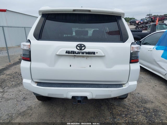 46202044 :رقم المزاد ، JTEZU5JR3J5177650 vin ، 2018 Toyota 4runner Sr5 مزاد بيع
