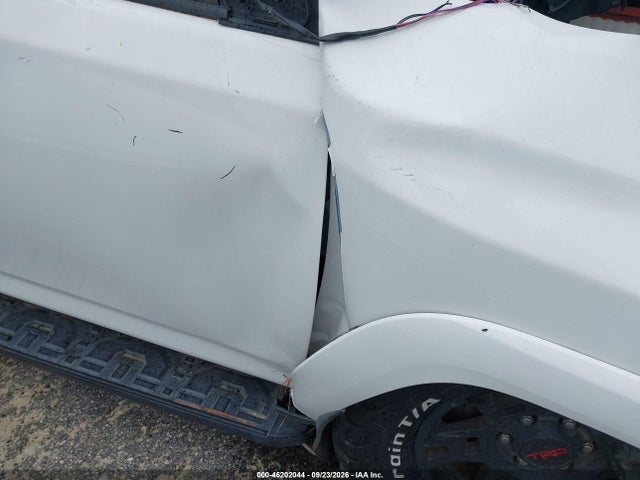 46202044 :رقم المزاد ، JTEZU5JR3J5177650 vin ، 2018 Toyota 4runner Sr5 مزاد بيع