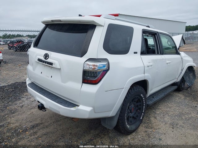 46202044 :رقم المزاد ، JTEZU5JR3J5177650 vin ، 2018 Toyota 4runner Sr5 مزاد بيع