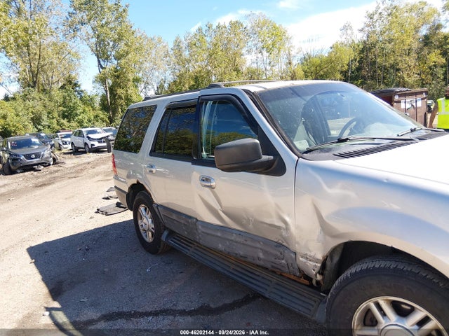 Продаж на аукціоні авто 2004 Ford Expedition Nbx/xlt, vin: 1FMPU16L84LA93988, номер лоту: 46202144