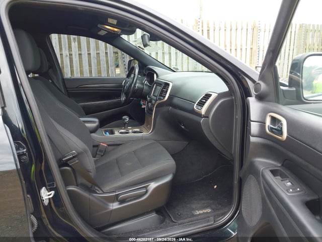 46202187 :رقم المزاد ، 1C4RJFAG4EC179068 vin ، 2014 Jeep Grand Cherokee Laredo مزاد بيع