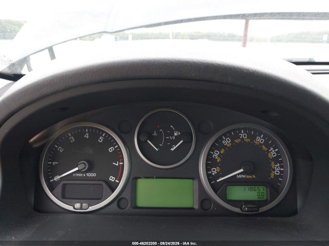 2011 Land Rover Lr2 მანქანა იყიდება აუქციონზე, vin: SALFR2BN3BH267974, აუქციონის ნომერი: 46202200