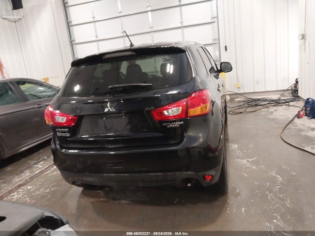 2014 Mitsubishi Outlander Sport Es მანქანა იყიდება აუქციონზე, vin: 4A4AR3AU8EE022098, აუქციონის ნომერი: 46202227
