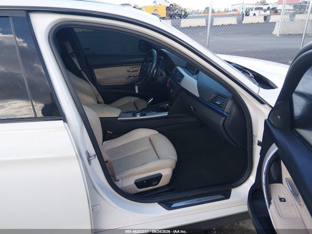 46202237 :رقم المزاد ، WBA3A9C54FKW74930 vin ، 2015 Bmw 3 Series 335i مزاد بيع
