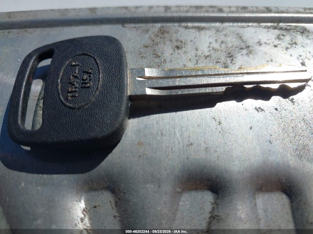 46202244 :رقم المزاد ، JTEGH20V010020521 vin ، 2001 Toyota Rav4 مزاد بيع