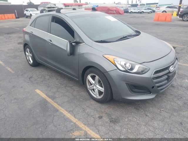 2016 Hyundai Elantra Gt მანქანა იყიდება აუქციონზე, vin: KMHD35LHXGU315927, აუქციონის ნომერი: 46202296