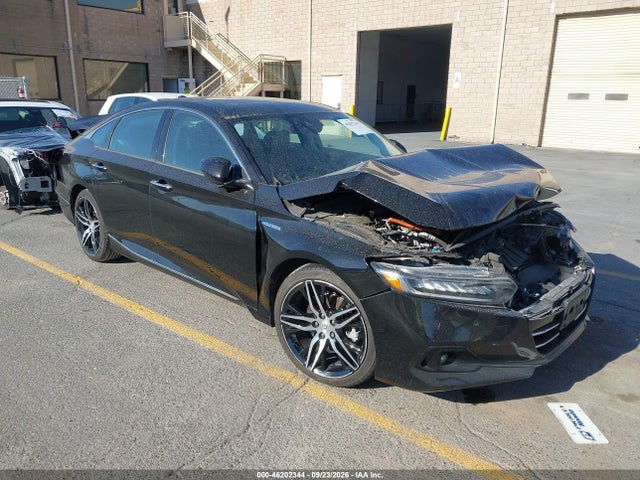 2021 Honda Accord Hybrid Touring მანქანა იყიდება აუქციონზე, vin: 1HGCV3F90MA006677, აუქციონის ნომერი: 46202344