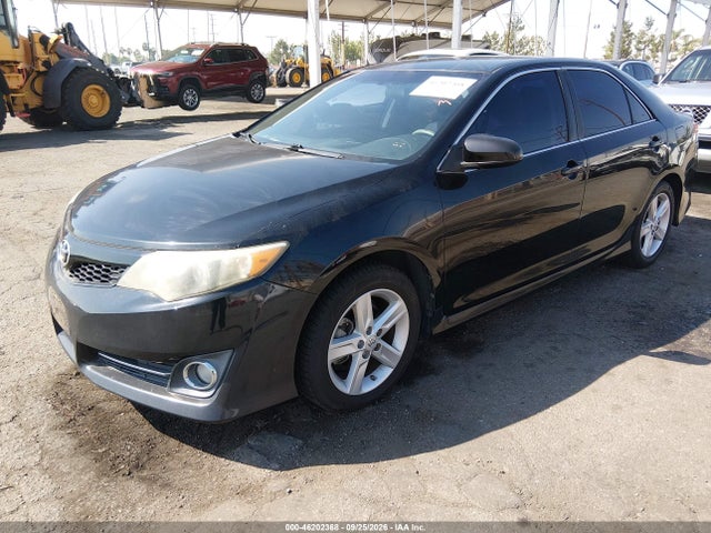 Toyota CAMRY SE 2014 4T1BF1FK4EU814248 Image 2