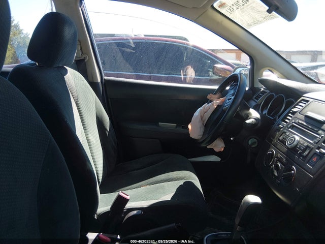 46202381 :رقم المزاد ، 3N1BC1CP9CK270469 vin ، 2012 Nissan Versa 1.8 S مزاد بيع