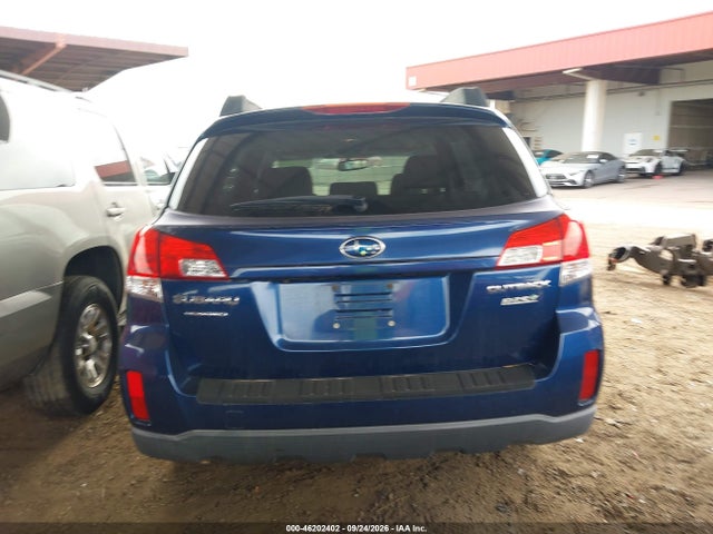 2011 Subaru Outback 2.5i Premium მანქანა იყიდება აუქციონზე, vin: 4S4BRBGC3B3332800, აუქციონის ნომერი: 46202402