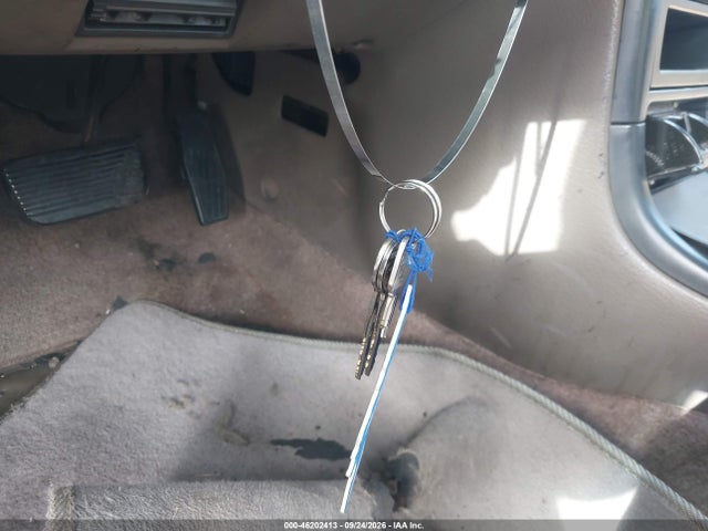 46202413 :رقم المزاد ، 1YVGE22CXR5120840 vin ، 1994 Mazda 626 Dx/lx مزاد بيع