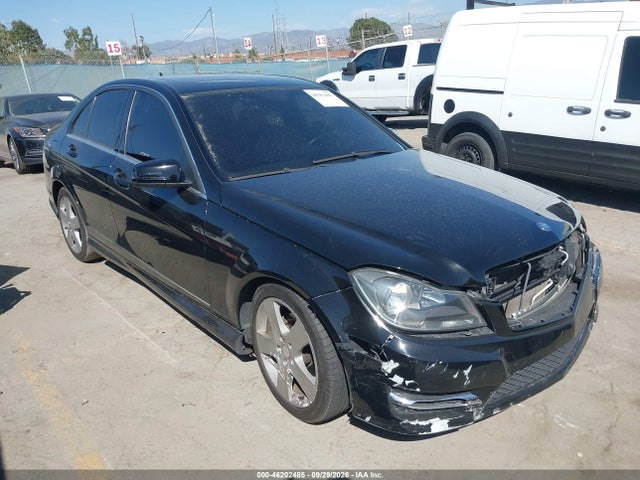 Продаж на аукціоні авто 2012 Mercedes-benz C 250 Sport, vin: WDDGF4HB5CR236661, номер лоту: 46202485
