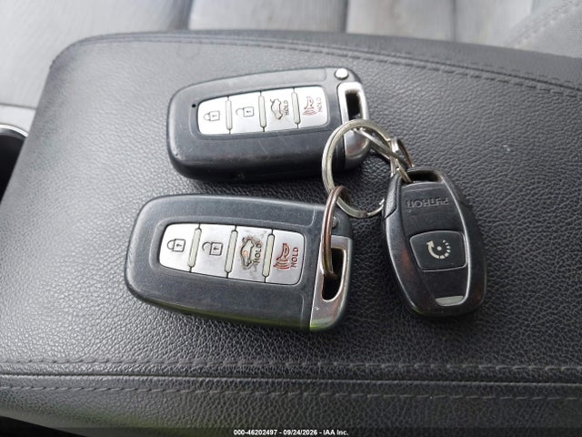 Продажа на аукционе авто 2013 Hyundai Sonata Hybrid, vin: KMHEC4A41DA076358, номер лота: 46202497