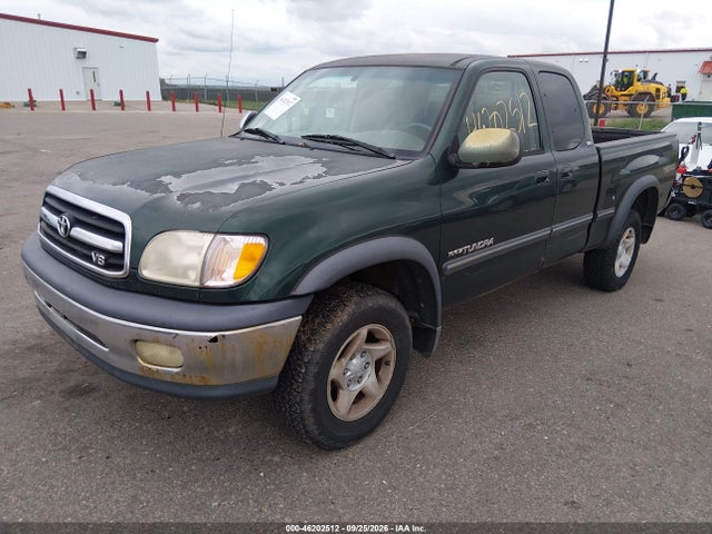 Продажа на аукционе авто 2002 Toyota Tundra Sr5, vin: 5TBBT441X2S283543, номер лота: 46202512