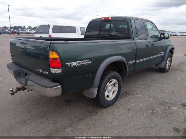 Продажа на аукционе авто 2002 Toyota Tundra Sr5, vin: 5TBBT441X2S283543, номер лота: 46202512
