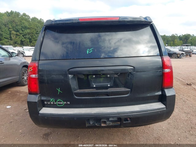 46202527 :رقم المزاد ، 1GNSCJKC2FR152130 vin ، 2015 Chevrolet Suburban 1500 Lt مزاد بيع