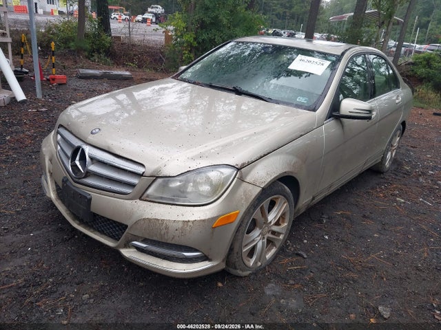 Продажа на аукционе авто 2012 Mercedes-benz C 300 C 300 Luxury/sport 4matic, vin: WDDGF8BB5CA650439, номер лота: 46202528