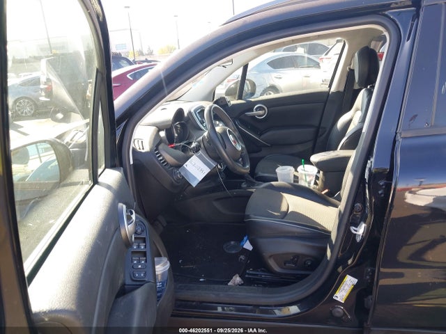 46202551 :رقم المزاد ، ZFBCFXCBXHP590795 vin ، 2017 Fiat 500x Trekking Fwd مزاد بيع