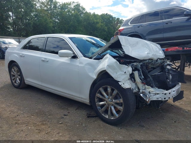 Aukcja sprzedaży 2016 Chrysler 300 Anniversary Edition, vin: 2C3CCARG6GH142163, numer aukcji: 46202612