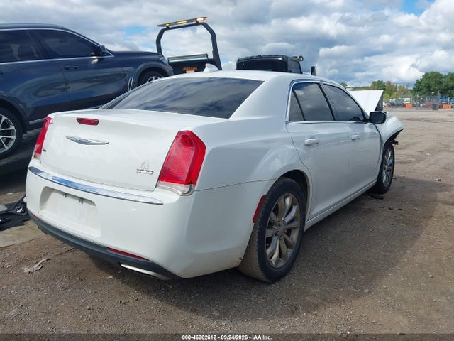 Aukcja sprzedaży 2016 Chrysler 300 Anniversary Edition, vin: 2C3CCARG6GH142163, numer aukcji: 46202612
