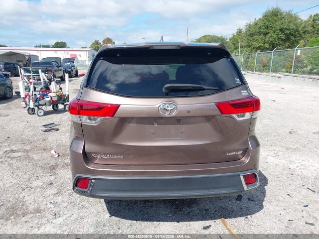 Продаж на аукціоні авто 2018 Toyota Highlander Limited Platinum, vin: 5TDYZRFH0JS276476, номер лоту: 46202619