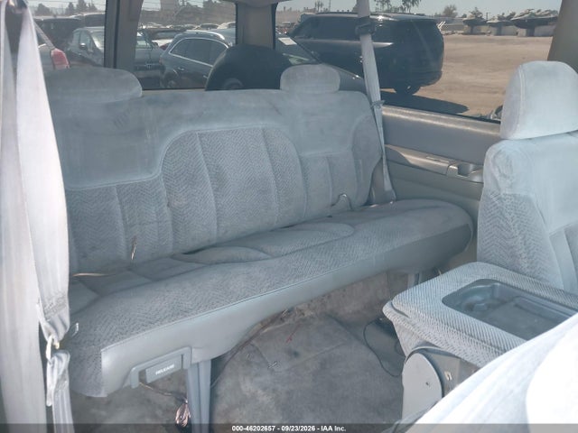 46202657 :رقم المزاد ، 3GNEC18R7XG113916 vin ، 1999 Chevrolet Tahoe مزاد بيع