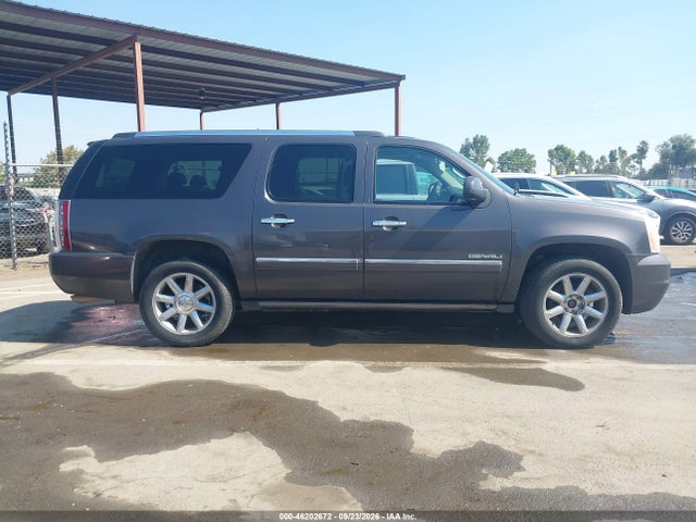 46202672 :رقم المزاد ، 1GKS2MEFXBR252929 vin ، 2011 Gmc Yukon Xl 1500 Denali مزاد بيع