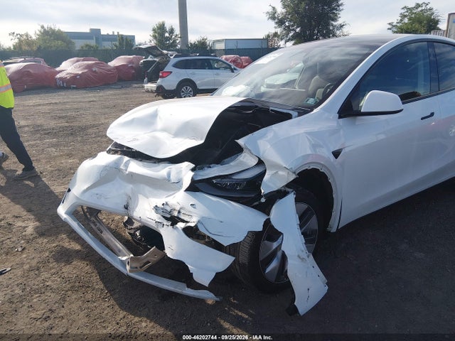 7SAYGDEE3RA262202 Tesla Model Y Long Range Dual Motor All-wheel Drive