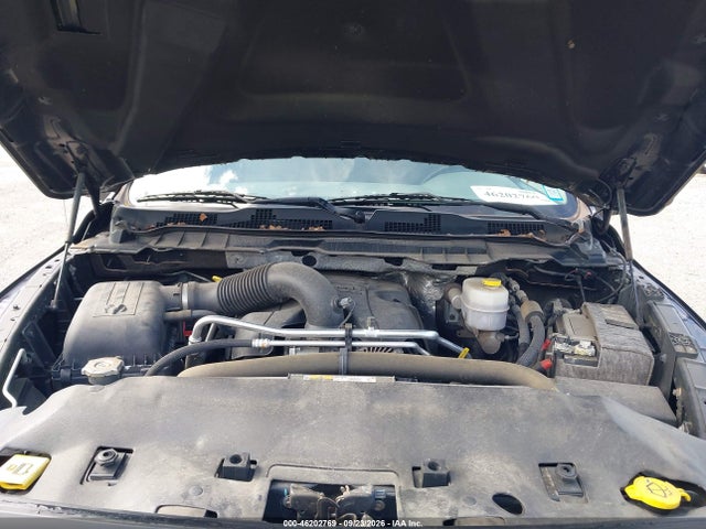 46202769 :رقم المزاد ، 3C63R3GT0JG428806 vin ، 2018 Ram 3500 Tradesman مزاد بيع