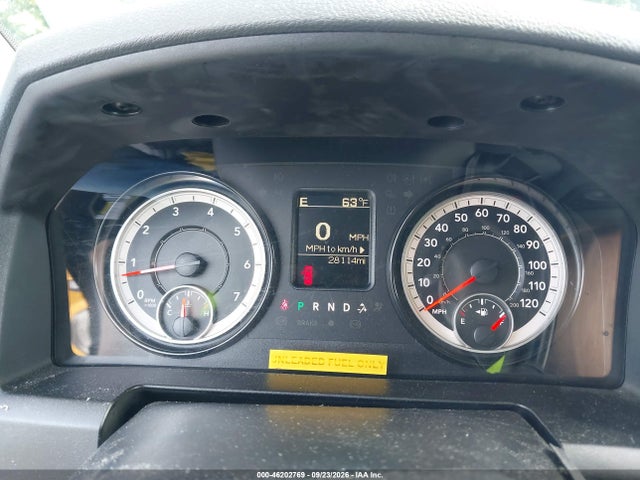 46202769 :رقم المزاد ، 3C63R3GT0JG428806 vin ، 2018 Ram 3500 Tradesman مزاد بيع