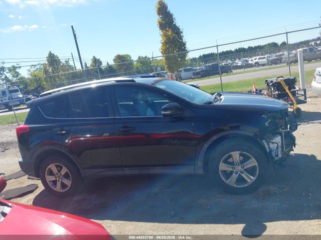 46202790 :رقم المزاد ، 2T3RFREV4FW363307 vin ، 2015 Toyota Rav4 Xle مزاد بيع