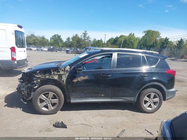 46202790 :رقم المزاد ، 2T3RFREV4FW363307 vin ، 2015 Toyota Rav4 Xle مزاد بيع